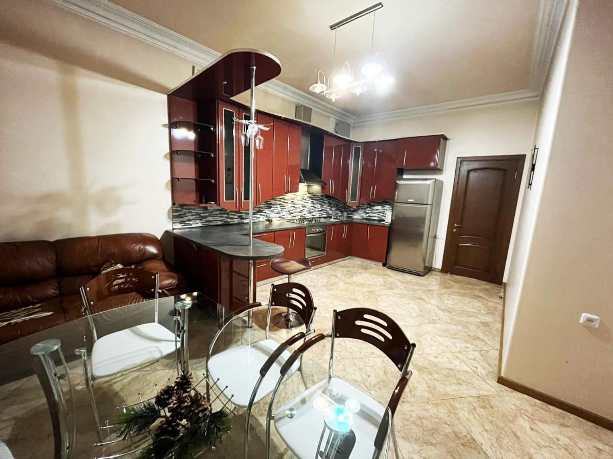 Amigo Guest House Yerevan Exterior photo